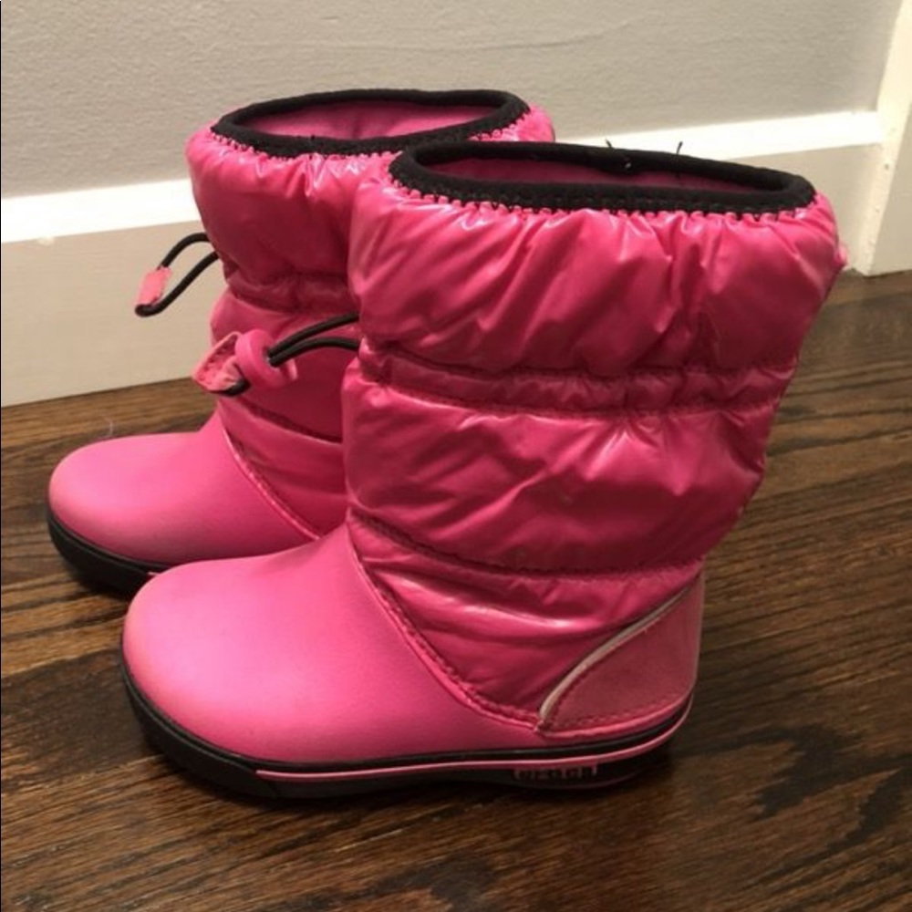 Crocs snow/ rain boots, size C11.